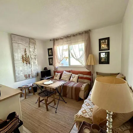 Holiday Room